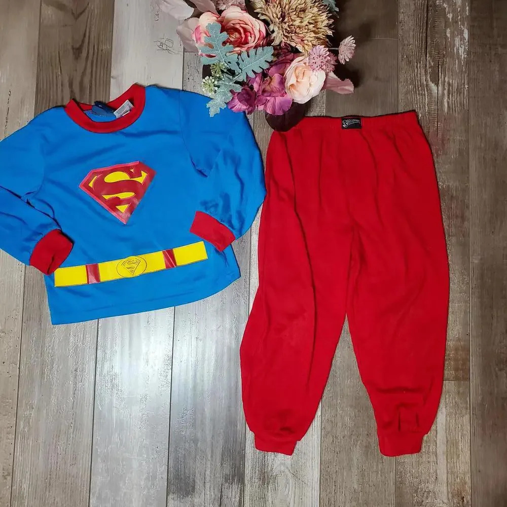 Superman Fleece Boys Pajama Set 2 Pc Size 5T Toddler EUC